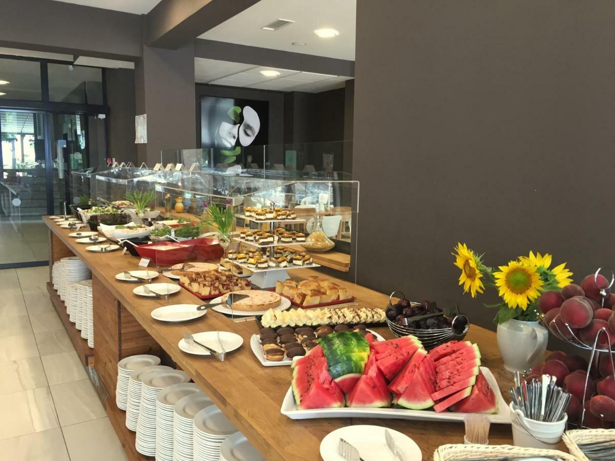 Hotel Gladiola Aranyhomok Kültér fotó